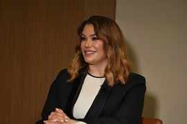 Naša POZNATA BJUTI INFLUENSERKA otkrila TRIK koji menja pravila šminkanja: Ostaje POSTOJANA ceo dan, a žene će joj posebno biti zahvalne zbog jednog SAVETA