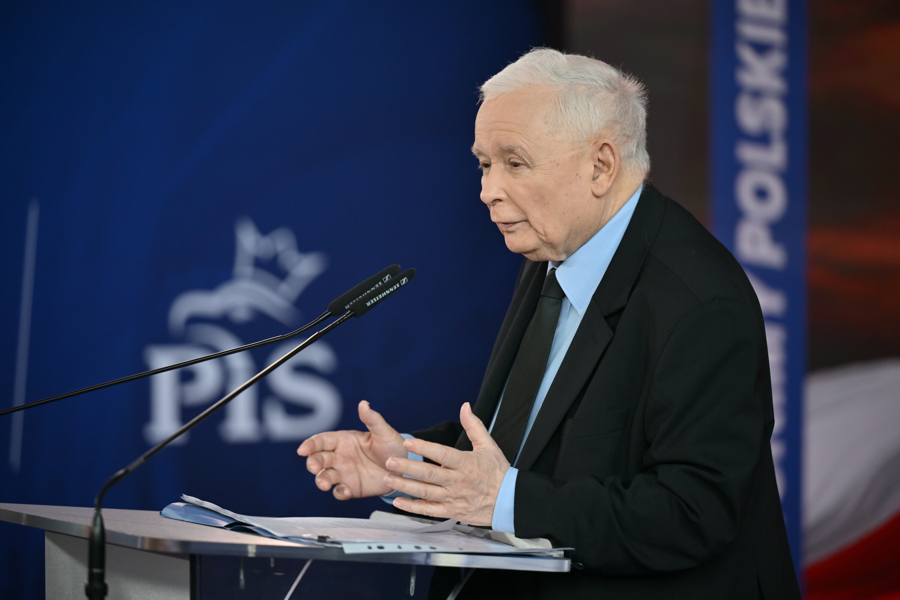 Jarosław Kaczyński trafił do szpitala z powodu infekcji