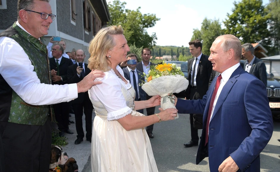 Karin Knajsl i Vladimir Putin na njenom venčanju