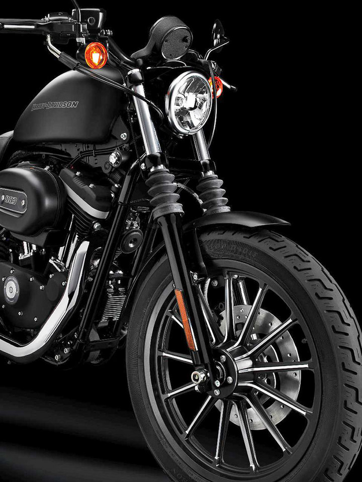 Harley-Davidson przedstawia Sportster Iron 883