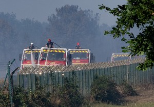 Gašenje požara u jugozapadnoj Francuskoj, u utorak, 21. jula 2026. godine.