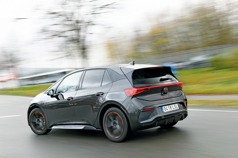 Cupra Born 58 kWh e-boost (2021 r.)