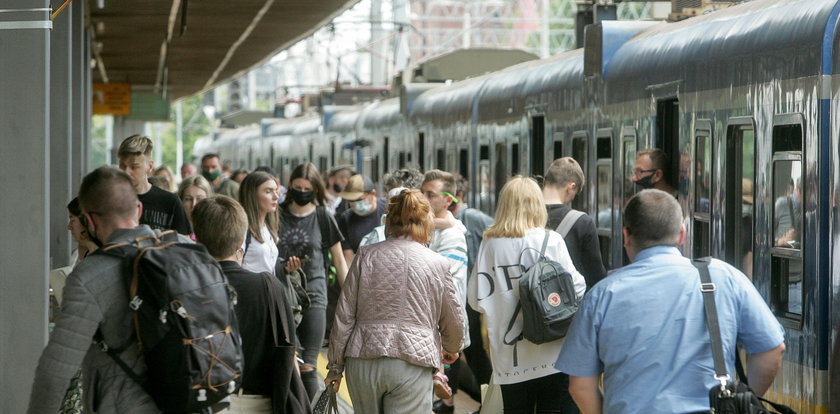 SKM-ki będą kursowały częściej! Niestety, wzrosną też ceny biletów