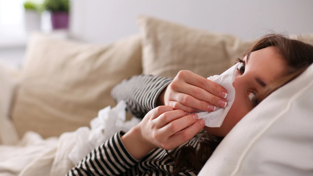 Od początku tego roku z powodu grypy i występujących po niej powikłań zmarło aż 118 osób. Tylko w trzecim tygodniu marca zanotowano 10 zgonów związanych z grypą. Tak wynika z danych Narodowego Instytutu Zdrowia Publicznego – Państwowego Zakładu Higieny﻿. W okresie od 16 do 22 marca 2019 r. zarejestrowano w Polsce ponad 133 tys. zachorowań i podejrzeń zachorowań na grypę. Średnia dzienna zapadalność wynosiła 49,7 na 100 tys. ludności.