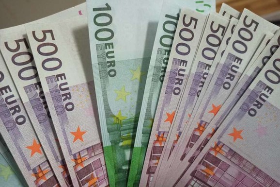 Najveći štediša u Crnoj Gori u banci ima skoro 59 miliona evra