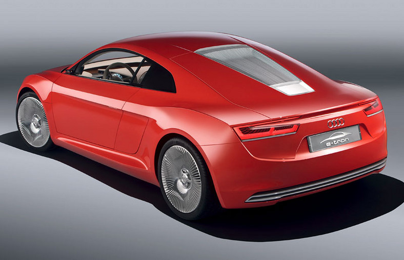 Audi e-tron: w sprzedaży od 2012