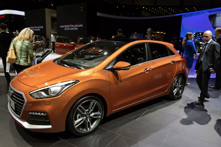 Fot.  EPA/Martial Trezzini