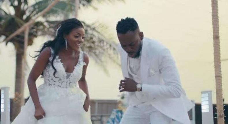 Adekunle Gold and Simi prolonged the release of their wedding memories to the displeasure of fans.