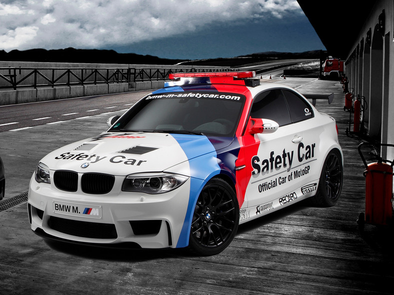 BMW serii 1 M Coupe samochodem bezpieczeństwa MotoGP