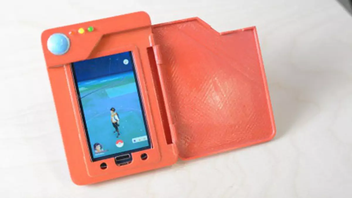 Pokedex Case - etui z powerbankiem dla fanów pokemonów z drukarki 3D