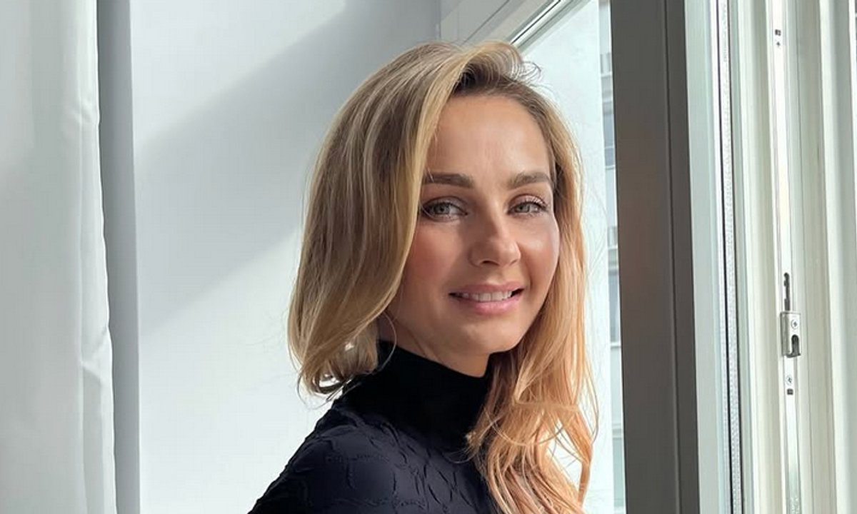 Małgorzata Socha pozuje w stroju kąpielowym. "Jedna z najpiękniejszych Polek"