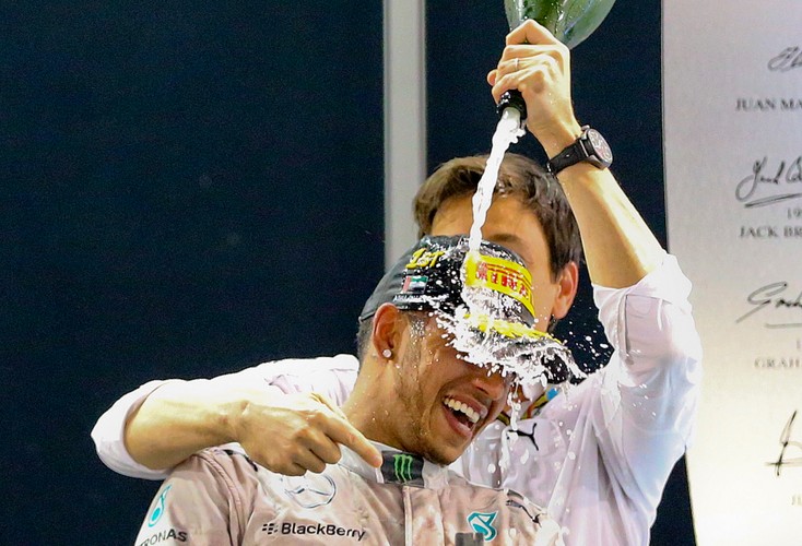 Lewis Hamilton mistrzostwo Formuły 1 fetował w towarzystwie Nicole Scherzinger