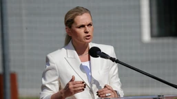 25 tys. zł to nowa premia dla nauczyciela. jest decyzja rządu