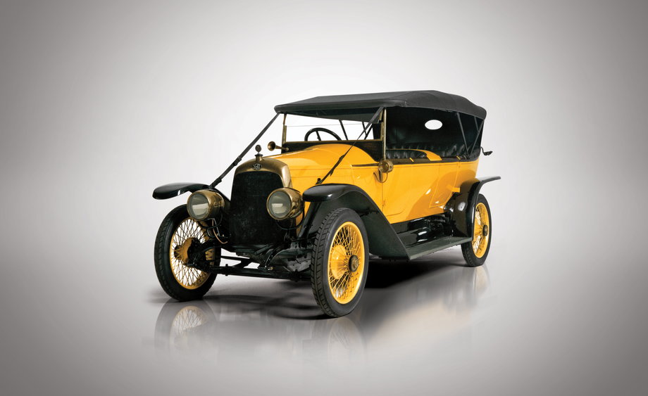 ... as is this 1914 SCAT Tipo 14-1 Torpedo by Solaro.