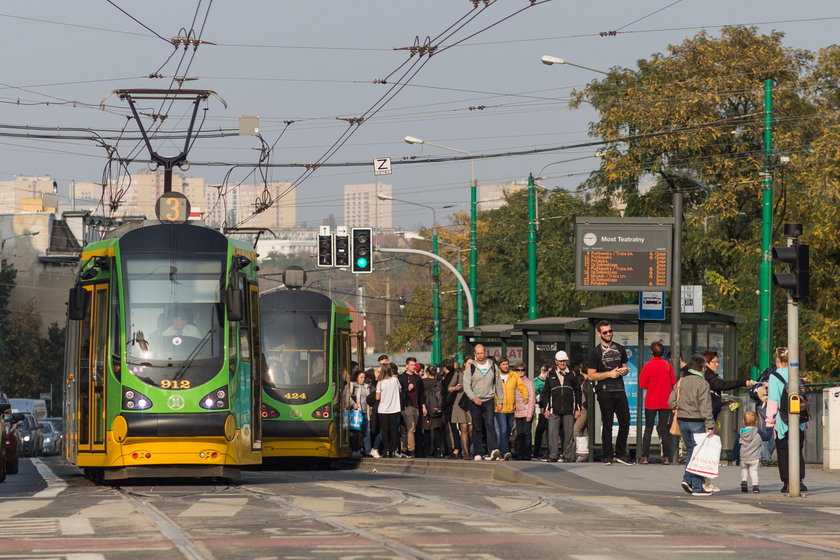 Biletomaty naciągają pasażerów