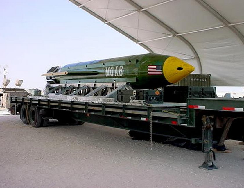 USA zrzuciły "matkę wszystkich bomb" w Afganistanie