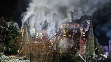 Ogromny pożar pensjonatu w Bukowinie Tatrzańskiej. Akcja gaśnicza zakończona