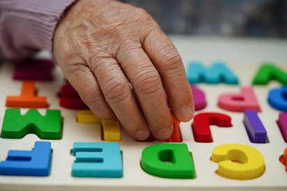 Alzheimer-kór: ezzel a vérvizsgálat előre ki lehet mutatni a kockázatát