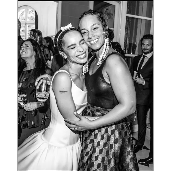 Ślub Zoe Kravitz i Karla Glusmana / Instagram / @zoeisabellakravitz