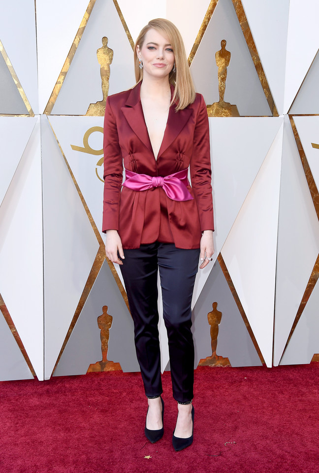Emma Stone w spodniach na gali Oscary 2018