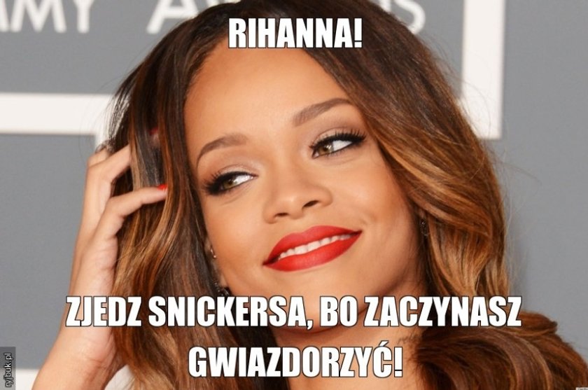 Memy z Rihanną