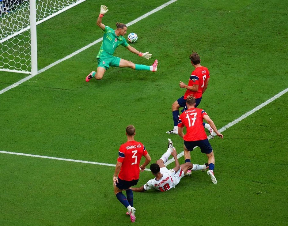 Gol Džuda Belingema za 1:1 | Foto: Nick Potts/PA Wire