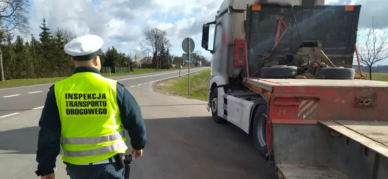 Inspektorzy ITD coś odkryli. Kierowca litewskiej ciężarówki stosował specjalną sekwencję