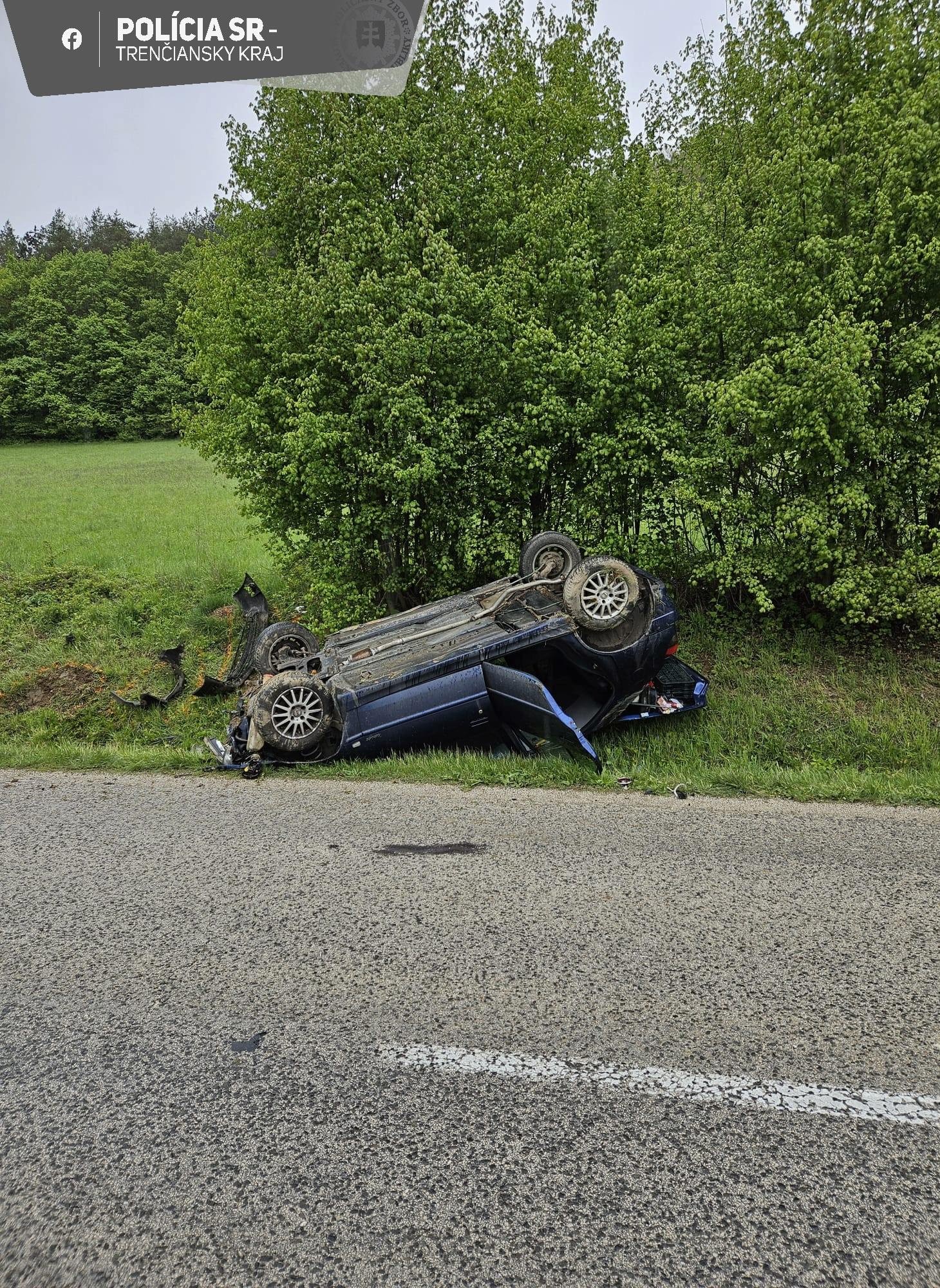 Na jednej ceste sa stali počas dňa až dve dopravené nehody.