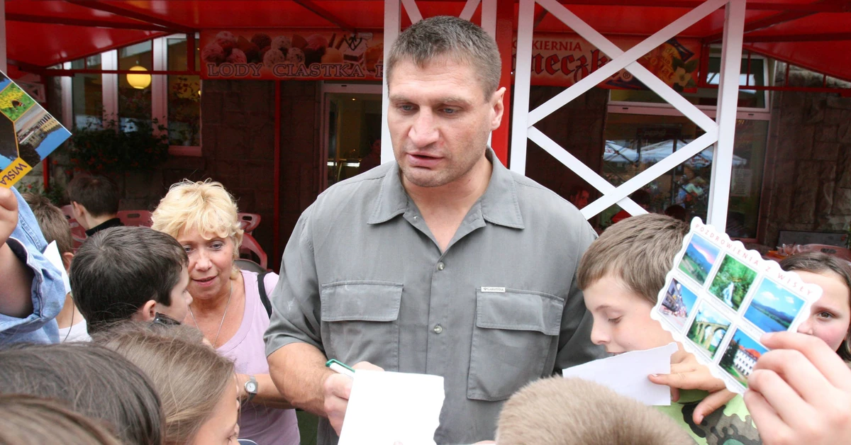 Andrzej Gołota prosto z hali przewieziony do szpitala. Chwila grozy w życiu byłego boksera