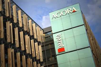 Agora ma kredyt w nowym banku. Musiała zastawić siedzibę