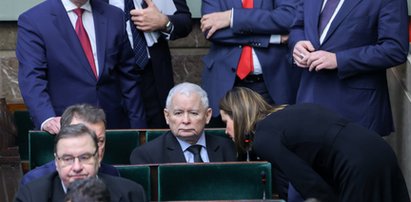 Tego Kaczyński się nie spodziewał. Niedzielski był "smutny". Wszystko wydarzyło się na ich oczach w Sejmie