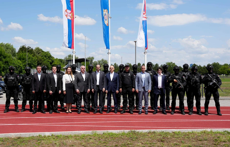 Pomoćnik direktora policije pukovnik policije Željko Brkić i generalni sekretar Interpola Valdesi Urkiza 