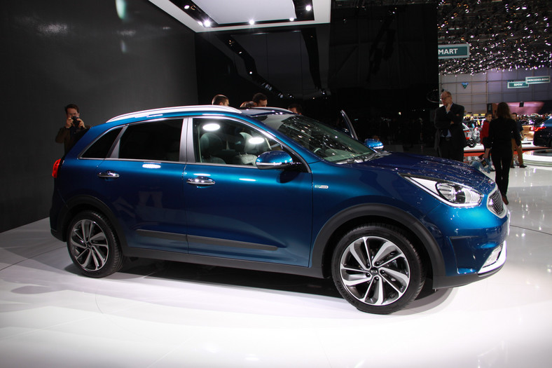 Kia Niro (Genewa 2016)