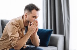 Wyższe wynagrodzenie chorobowe od 2025 roku. Ile będzie można otrzymać na L4? [WYLICZENIA]