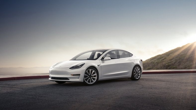 Tesla Model 3 – zrewolucjonizuje rynek?