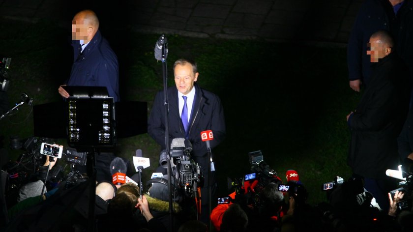 DONALD TUSK PROKURATURA PRZESLUCHANIE NOWOWIEJSKA