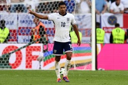 Euro 2024. Bellingham zarzucał mu ustawianie meczów. Teraz poprowadzi półfinał Anglia - Holandia