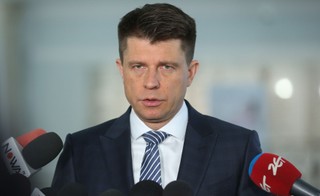Petru wnioskował o przerwę w obradach Sejmu do czasu powrotu premier Szydło z Brukseli