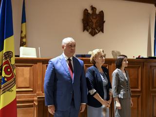 Usunięty prezydent Igor Dodon, szefowa parlamentu Zinaida Grecianii i premier Maia Sandu (zdjęcie z 8 czerwca)