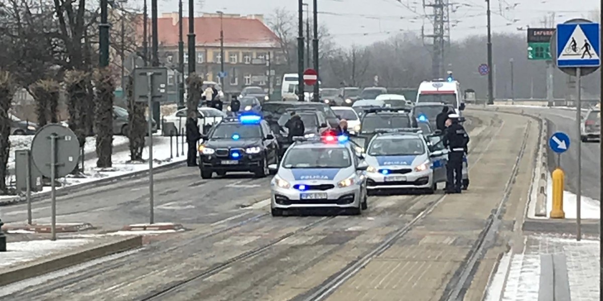 Kolizja prezydenckiej limuzyny w Krakowie. Znów uszkodzona opona!