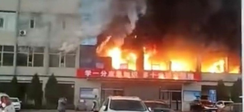 Pożar budynku spółki węglowej w Chinach. Są ofiary śmiertelne