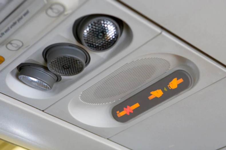 Senzor za cigarete u avionu