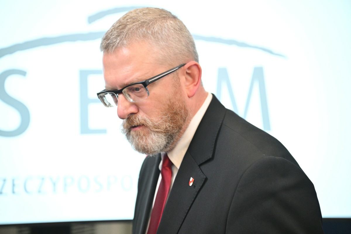 Braun się doigrał. Hołownia deklaruje