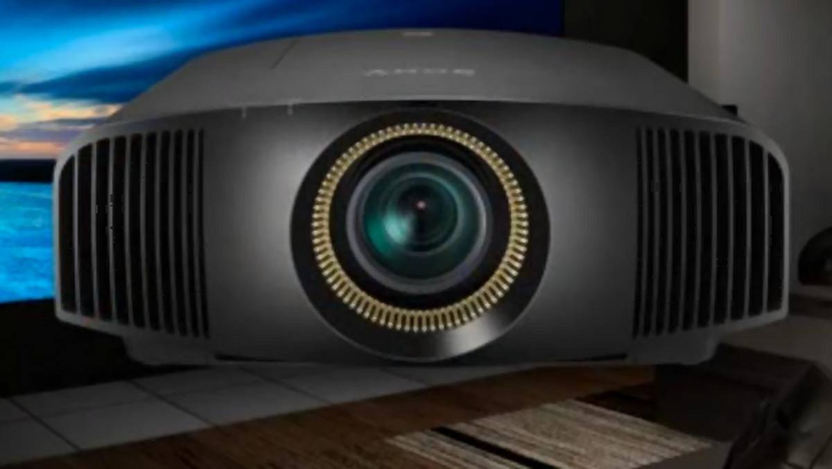 Sony prezentuje trzy nowe projektory, w tym dwa 4K (IFA 2015)