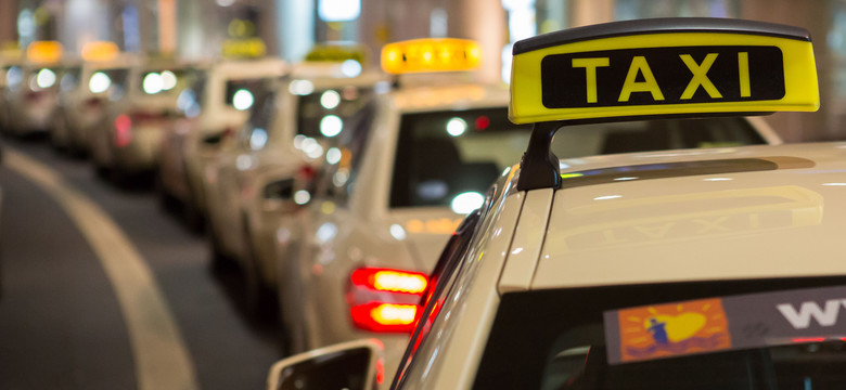 Jak naprawdę wygląda praca taksówkarzy? Opowieść Darii