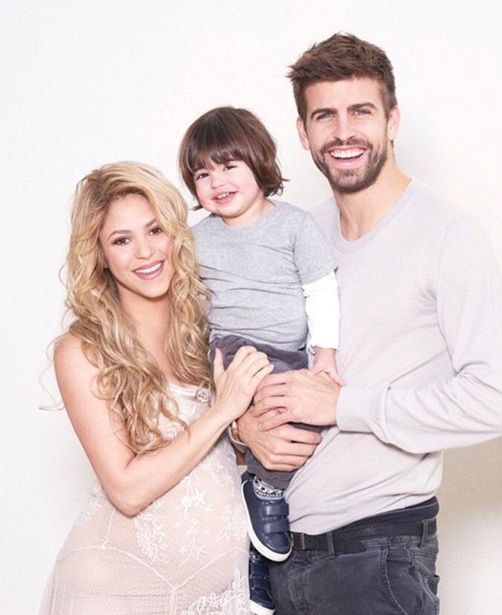 Itt az első fotó Shakira újszülött kisfiáról - Blikk