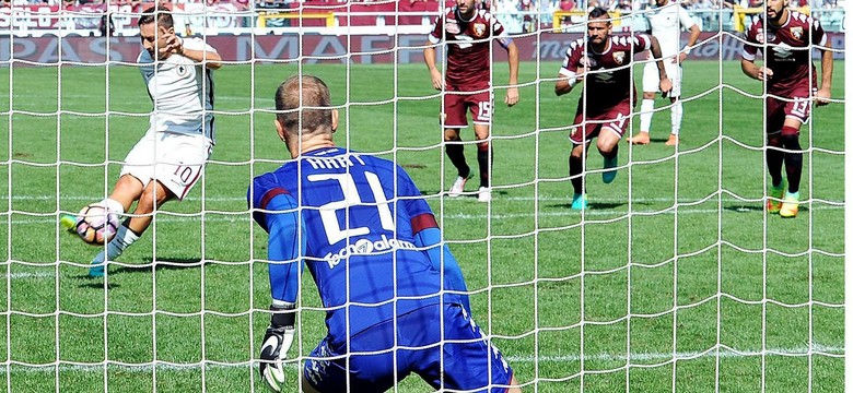 Liga włoska: Francesco Totti strzelił 250. gola w Serie A. Szczęsny skapitulował aż trzy razy