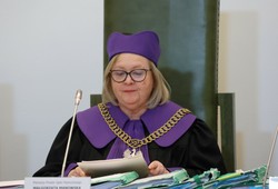 Manowska: Nie można dopisywać niczego do uchwały, zawiadomiłam prokuraturę