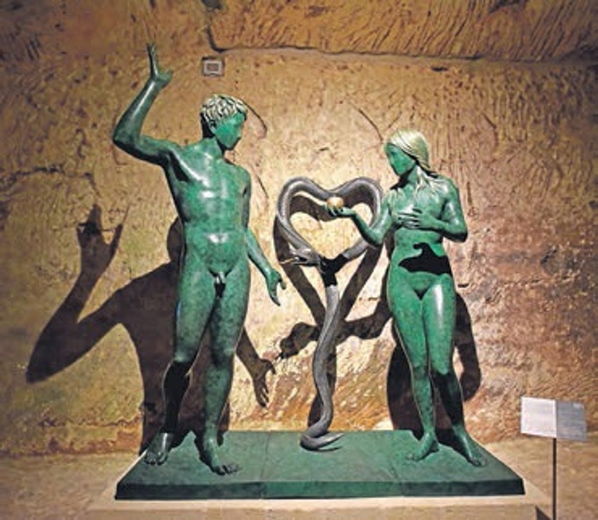 Adam i Eva, 1984, bronza, visina 200 cm