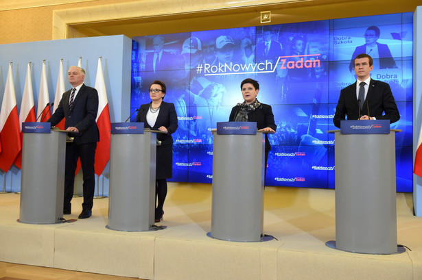 Premier Beata Szydło, Jarosław Gowin, Anna Zalewska, Witold Bańka, PAP/Radek Pietruszka
